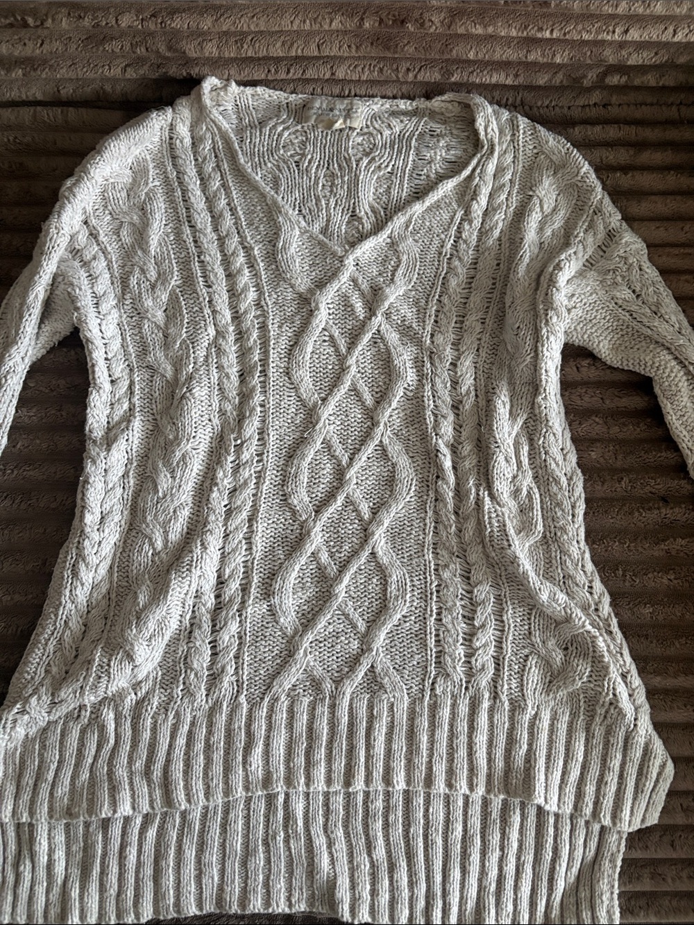 Women's Cable Knit V-Neck Sweater - Cream